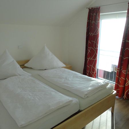 Gasthof Reif Ursensollen Habitación foto
